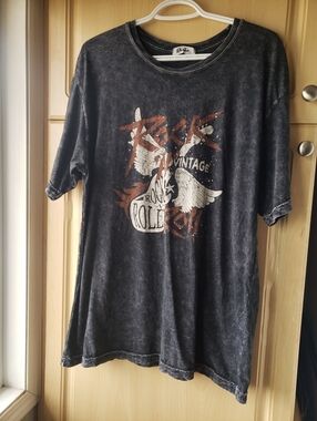 Vintage Rock Graphic Men's T-Shirt - Black